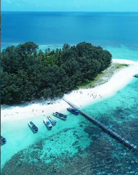 karimunjawaplage karimunjawaplage